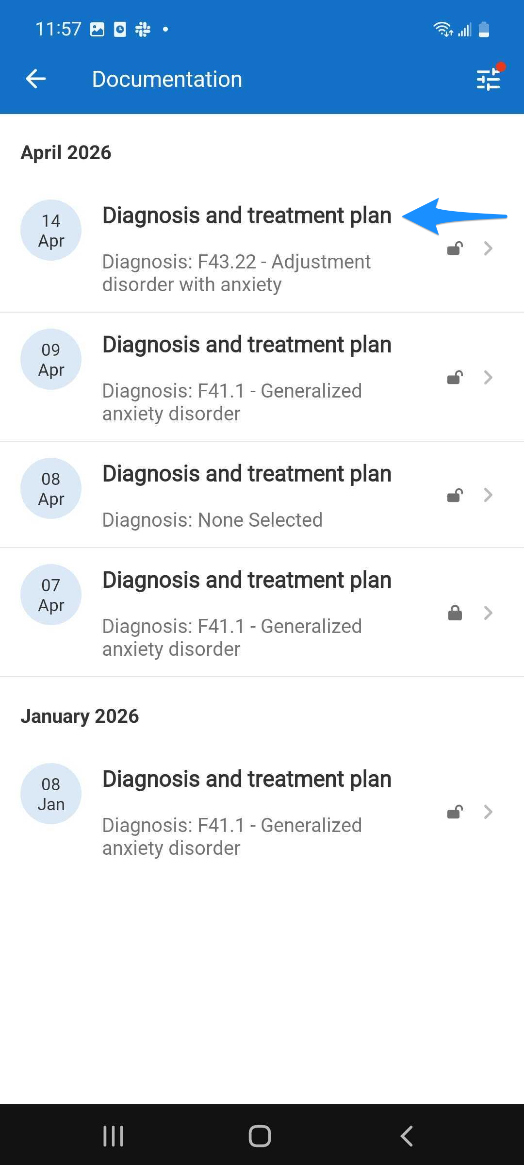Documentation screen showing appointments with notes. Arrow points to a diagnosis and treatment plan.